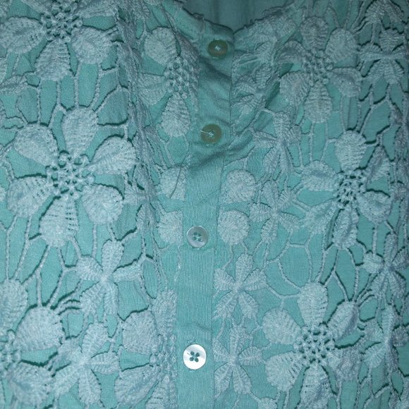 Teal Aqua Tank Top with Outer Front Lace Layer - Picture 3 of 6